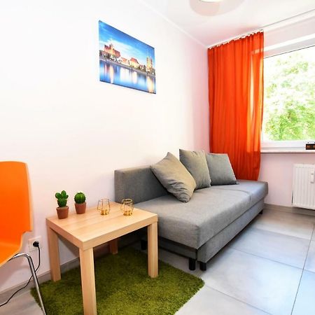 City Central Hostel Laciarska Wrocław Extérieur photo