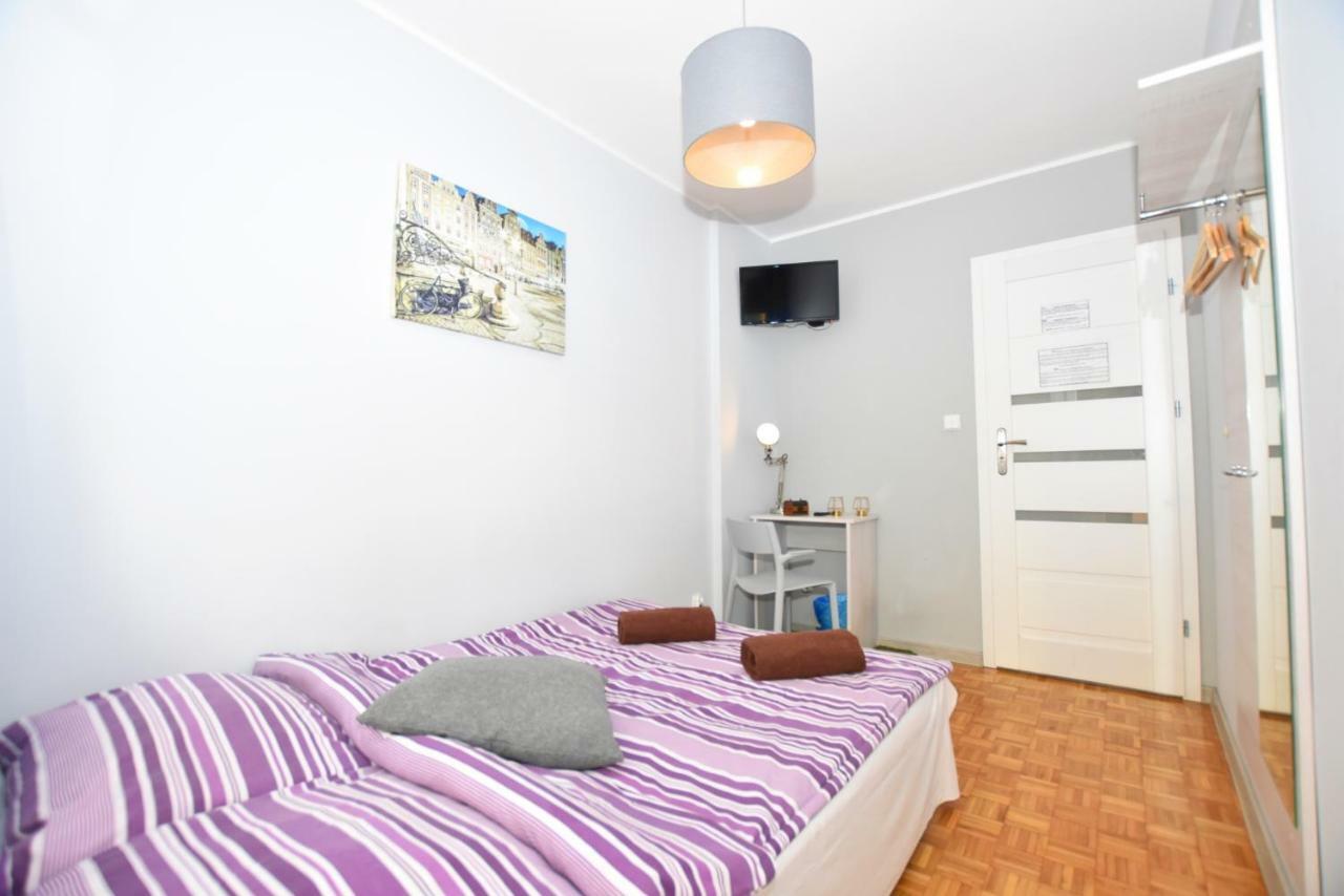 City Central Hostel Laciarska Wrocław Extérieur photo